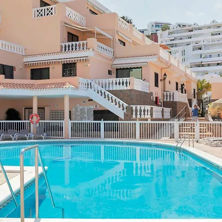 Paradise Court 1 Bedroom With Pool, Apartamento