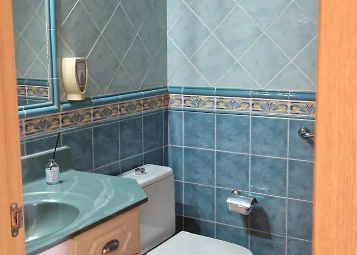 Paradise Court 1 Bedroom With Pool, Apartamento