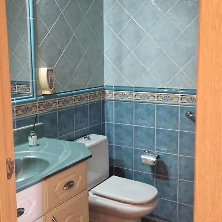 Paradise Court 1 Bedroom With Pool, Apartman