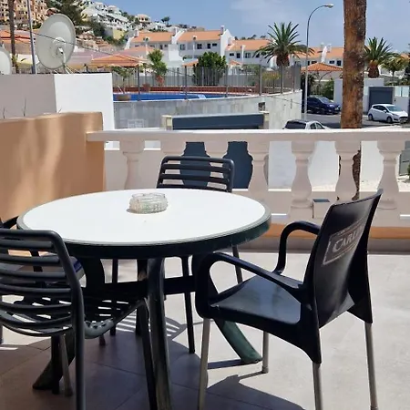 Апартаменты Paradise Court 1 Bedroom With Pool, *