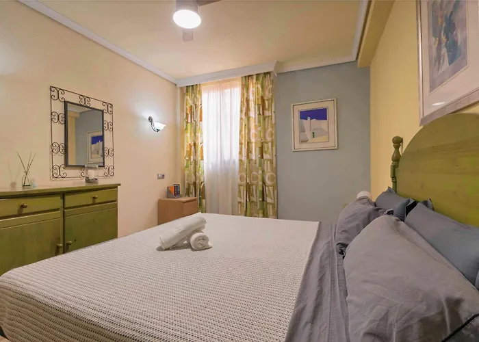 Paradise Court 1 Bedroom With Pool, Appartamento Costa Adeje (Tenerife)
