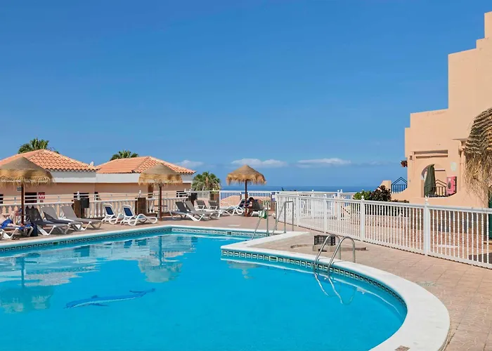 Paradise Court 1 Bedroom With Pool, Apartment Costa Adeje (Tenerife)