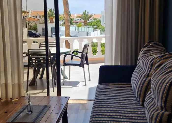 Paradise Court 1 Bedroom With Pool, *