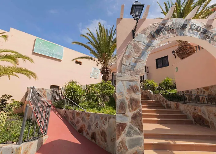 Paradise Court 1 Bedroom With Pool, Costa Adeje (Tenerife)